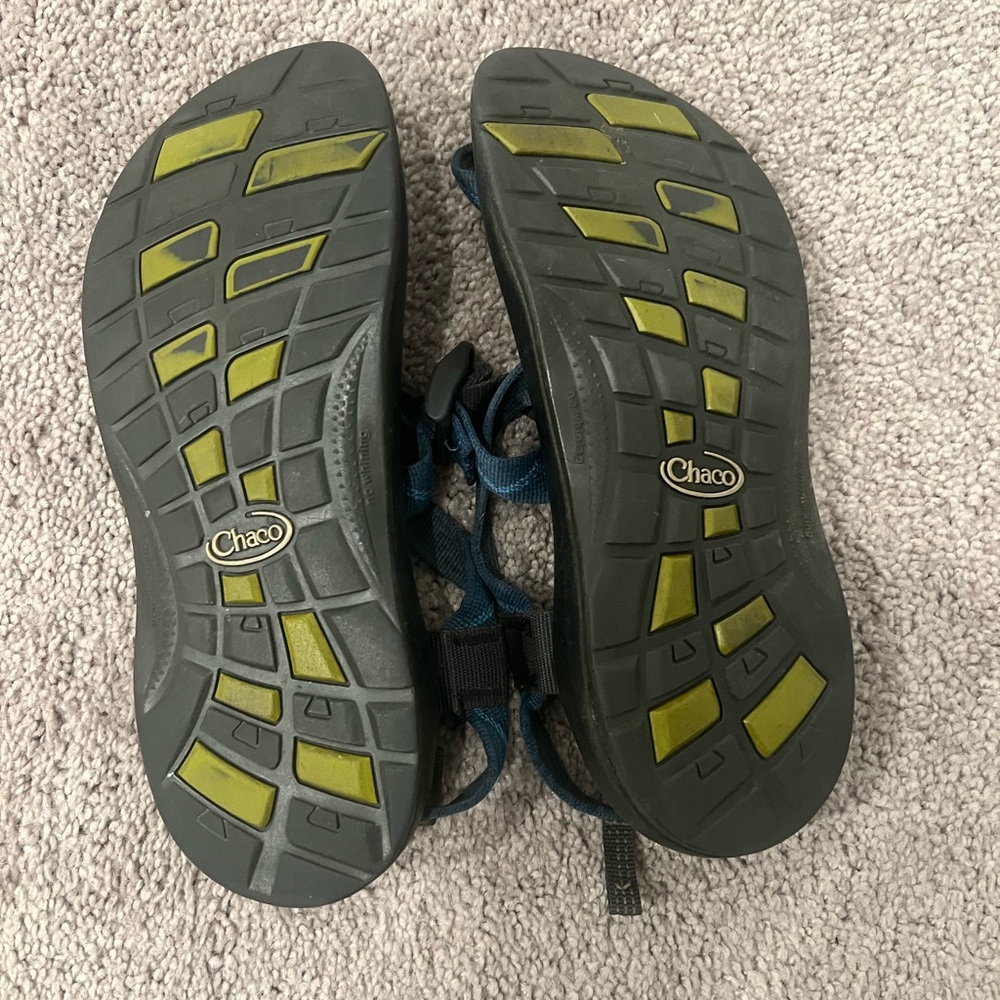 Chaco Shoes - Picture 2 of 2